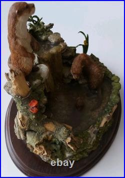 COUNTRY ARTISTS LTD ED OTTERS TAKING TO THE WATER with original shop receipt