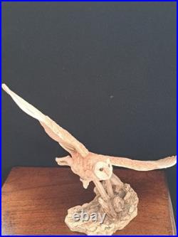 Ceramic birds figurines