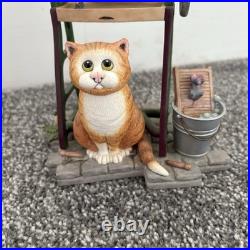 Comic & Curious Cats Figurine Laundry Day Border Fine Arts A7173