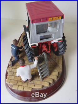 David Brown Tractor Model'GETTING READY FOR SMITHFIELD' Border Fine Arts RARE