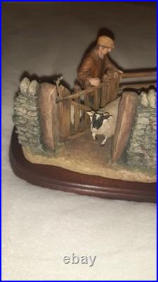 Ex Rare Limited Edition Border Fine Arts Shedding Lambs No 247/1250