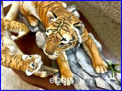 Extra Large Limited Edition Border Fine Arts Bengal Tiger & Cub. No 266/750