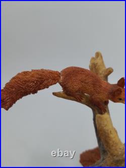 Hidden Treasures Border Fine Arts B1026 Badger & Squirrels Repaired Hidden Treasures Border Fine Arts B1026 Badger & Squirrels Repaired