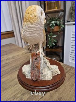 Large Border Fine Arts Barn Owl figurine'On the Lookout' (model BO276)