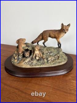Large Border Fine Arts vintage'Fox & Family' 1983 Edition 28/1500 Model No L53