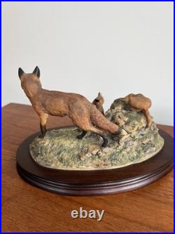 Large Border Fine Arts vintage'Fox & Family' 1983 Edition 28/1500 Model No L53