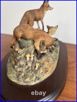 Large Border Fine Arts vintage'Fox & Family' 1983 Edition 28/1500 Model No L53