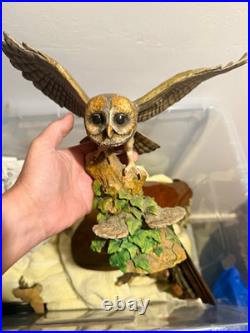 Owl Border fine artsOrnament Figurine on standRay Ayres