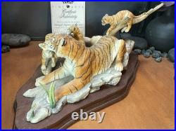 Rare Border Fine Arts Bengal Tiger and Cubs Limited edition with Certificate Rare Border Fine Arts Bengal Tiger and Cubs Limited edition with Certificate
