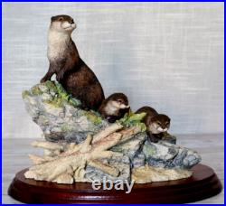 Rare Border Fine Arts High and Dry MTR09 Otter & Cubs Figurine Ltd Edn 135/2500 Rare Border Fine Arts High and Dry MTR09 Otter & Cubs Figurine Ltd Edn 135/2500