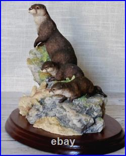 Rare Border Fine Arts High and Dry MTR09 Otter & Cubs Figurine Ltd Edn 135/2500 Rare Border Fine Arts High and Dry MTR09 Otter & Cubs Figurine Ltd Edn 135/2500