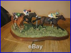 Rare Limited Edition Border Fine Arts on the rails horseracing horse ornament