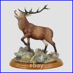 Red Stag Border Fine Arts