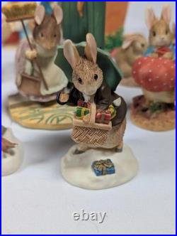 The World of Beatrix Potter Peter Rabbit Border Fine Arts 24 Bundle READ DESC