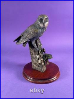 Unused Border fine arts'Barn owl