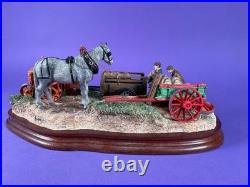 Unused Border fine arts'Old Meets New