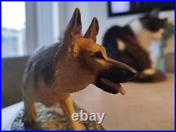 Vintage 1999 Border Fine Arts German Shepherd By M Turner Statue