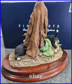 Vintage Border Fine Arts B0202 Helping Out 1997 Limited Edition Boxed Signed A1
