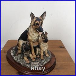 Vintage Border Fine Arts German shepherd and her pups Large Figure On Plinth