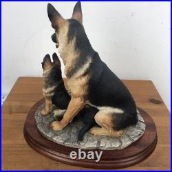 Vintage Border Fine Arts German shepherd and her pups Large Figure On Plinth