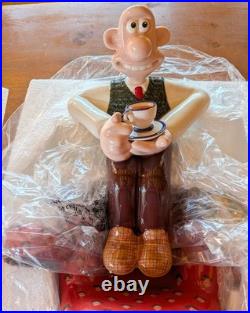 Wallace & Gromit Wallace In Armchair Teapot, Border Fine Arts, Boxed