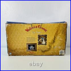 Wallace and Gromit Border Fine Arts Van Teapot Curse of the Were Rabbit Boxed