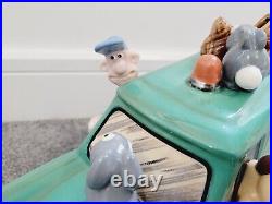 Wallace and Gromit Van Money Bank Border Fine Arts No. A6491 Box RARE