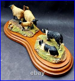 Well Detailed Border Fine Arts Suffork Ewes And Collies Figurine Ayres